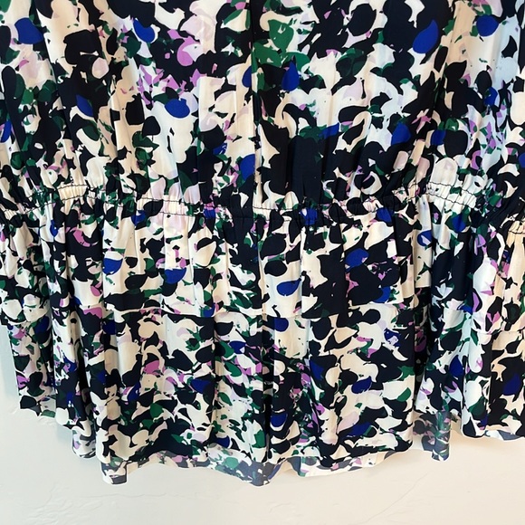 Like new, Banana Republic Sleeveless Top - Picture 3 of 6